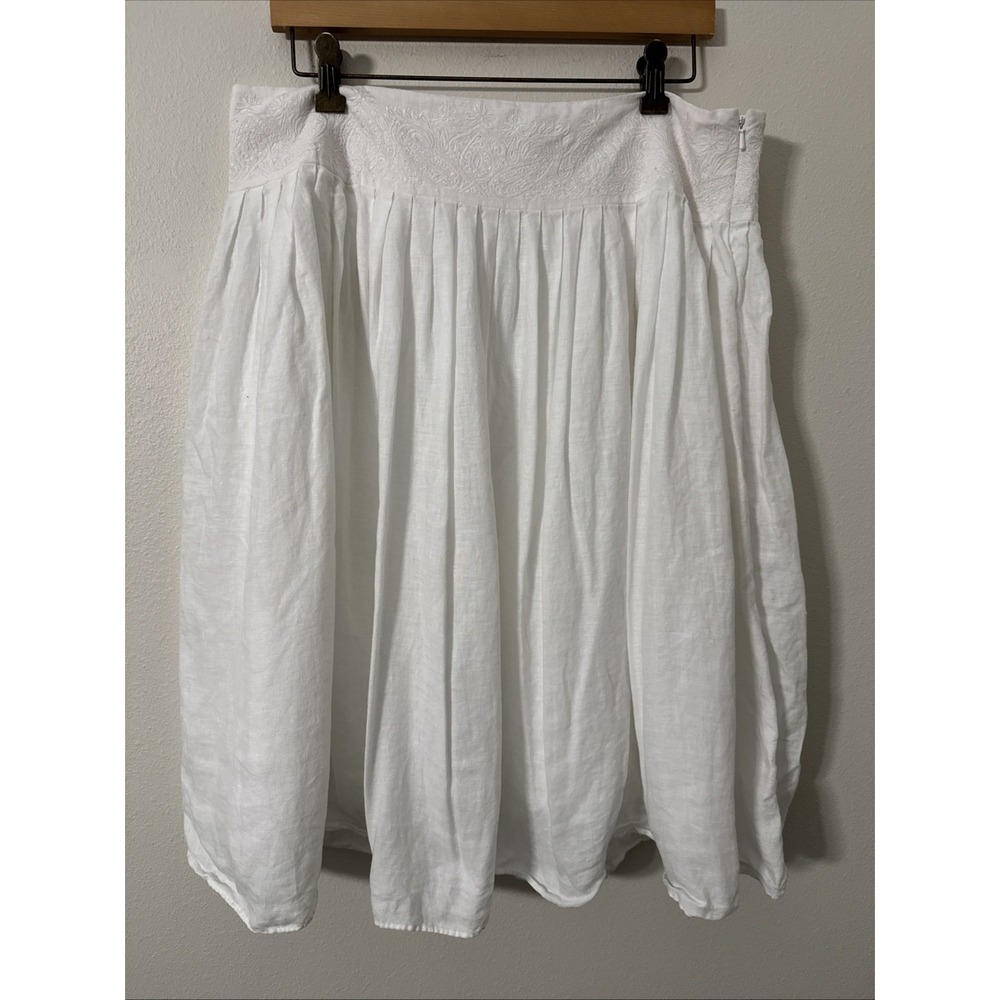 Vintage 90s LAUREN RALPH LAUREN Skirt White Pleated Embroidered Lined  Full Mini